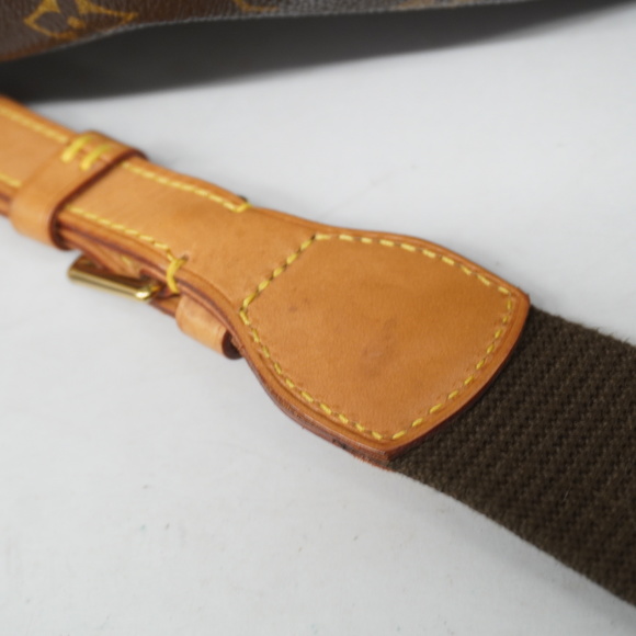 Auth Louis Vuitton Monogram Montsouris GM M51135 Women's Backpack - Picture 9 of 11